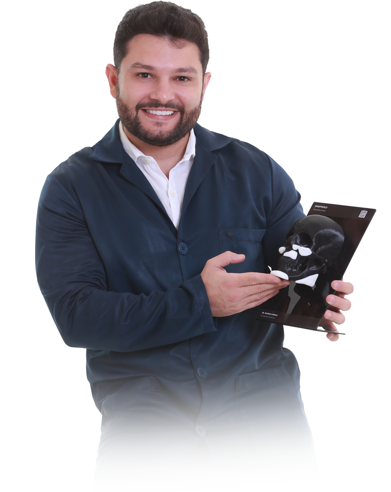 Dr. Ricardo Coringa